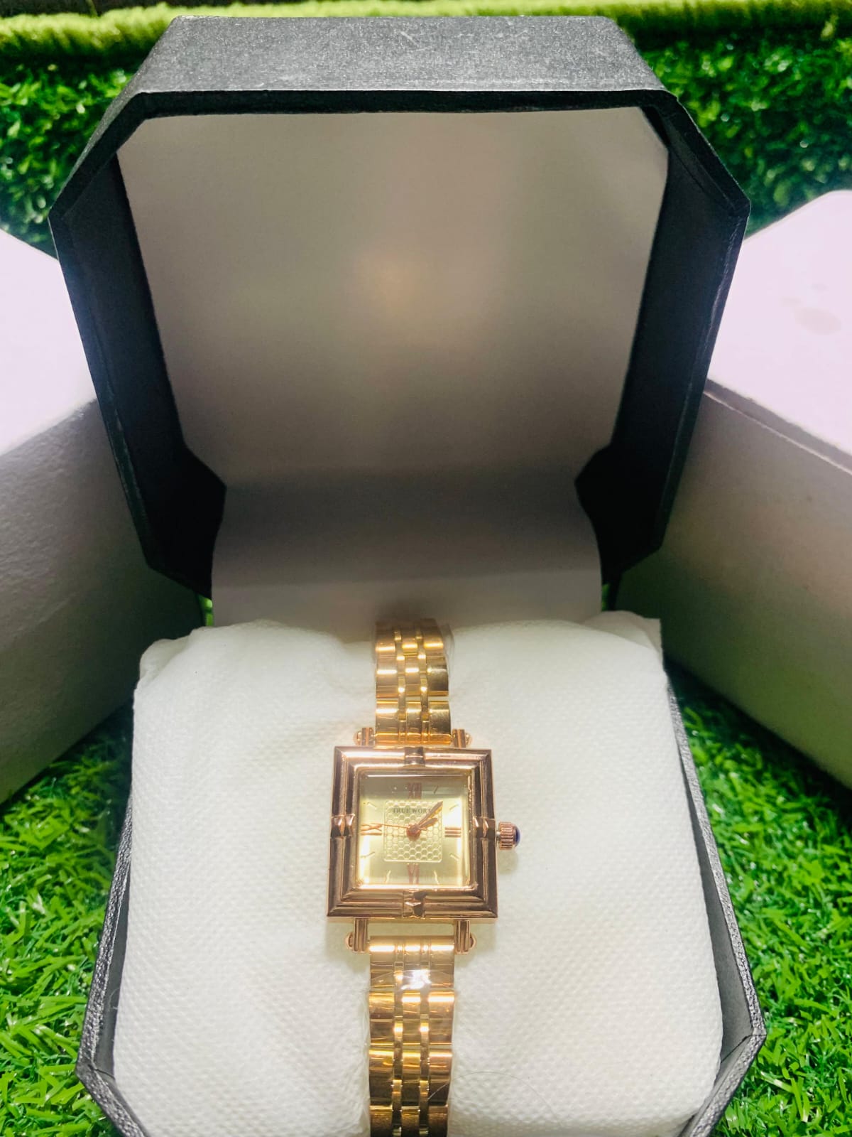 Rose Gold Grace